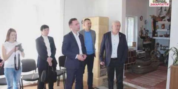 Вбудована мініатюра for Засідання Секції АМУ з питань діяльності та розвитку територіальних громад, 26-27 квітня 2018 року, м.Ужгород